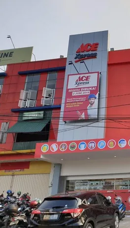 ACE XPRESS — foto 1