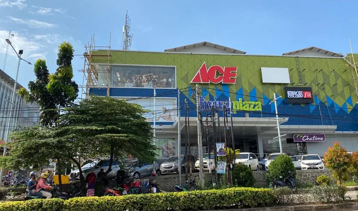 Living Plaza Pamulang, Kota Tangerang Selatan (2020) — foto 1